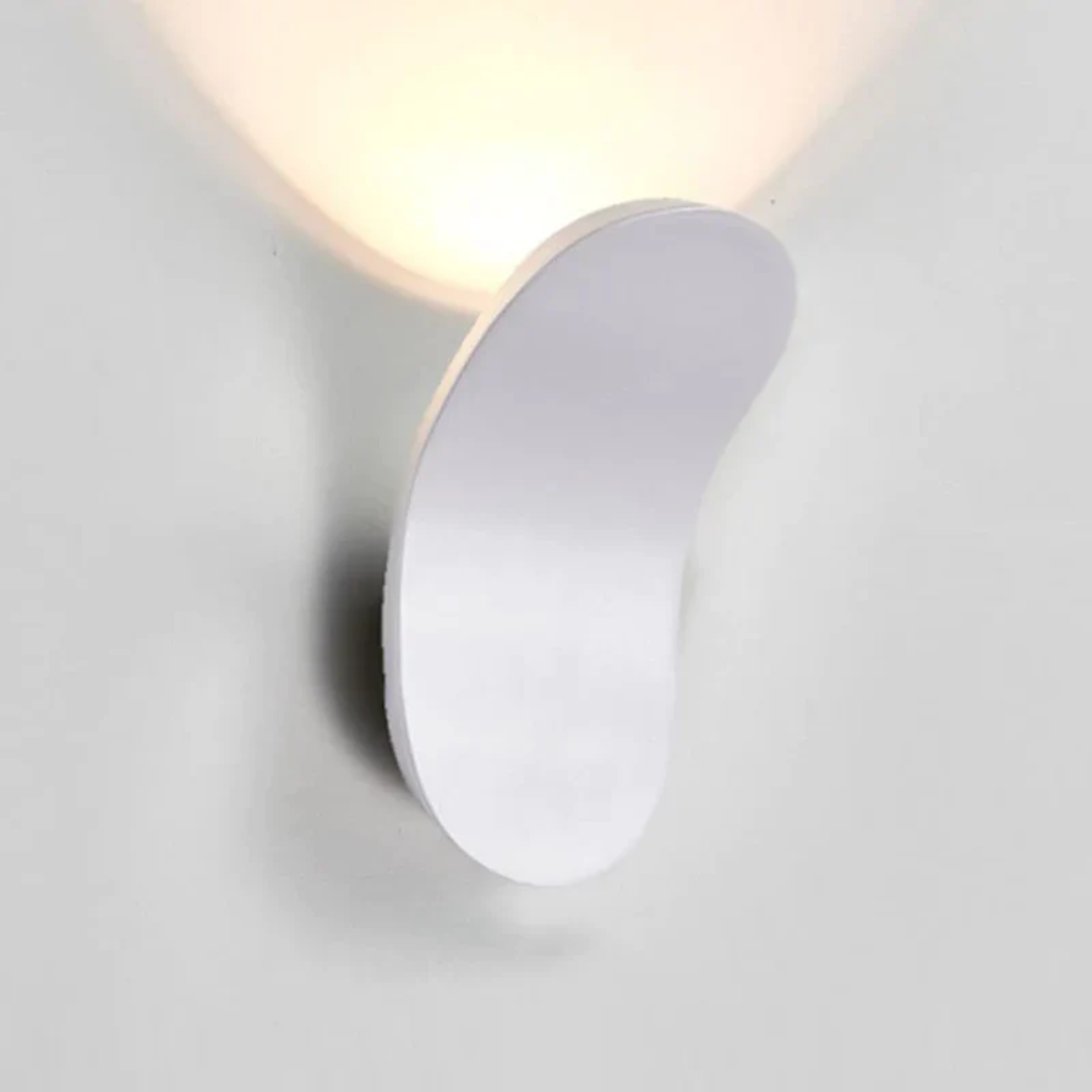 Modern Scandinavian Style Indoor LED Wall Lamp with Durable Iron Frame
