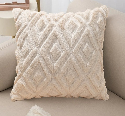Plush Diamond Pattern Throw Pillow Cover – Soft Textured Cushion Case for Sofa & Bed
