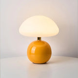 Cream Mushroom-Shaped LED Table Lamp – Adjustable Color Temperatures