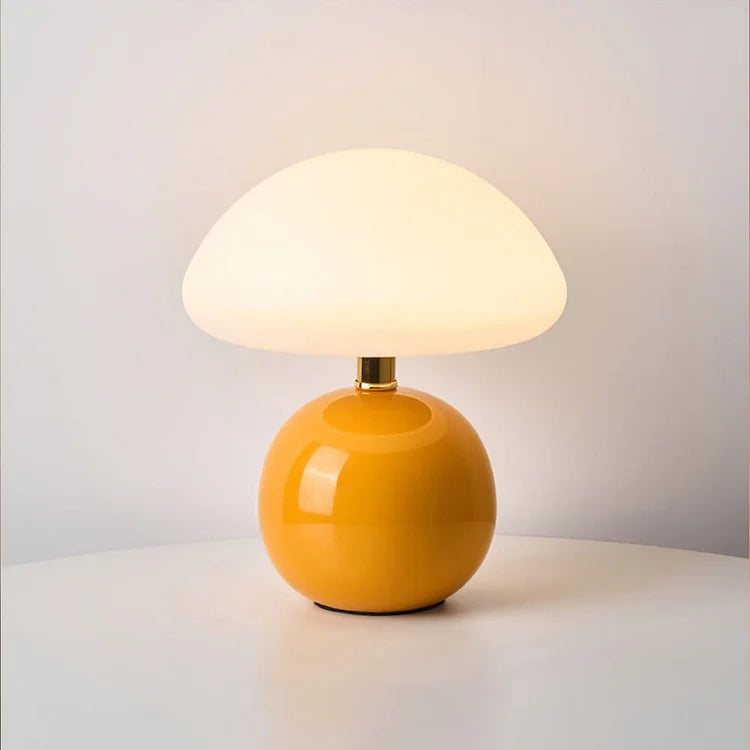 Cream Mushroom-Shaped LED Table Lamp – Adjustable Color Temperatures