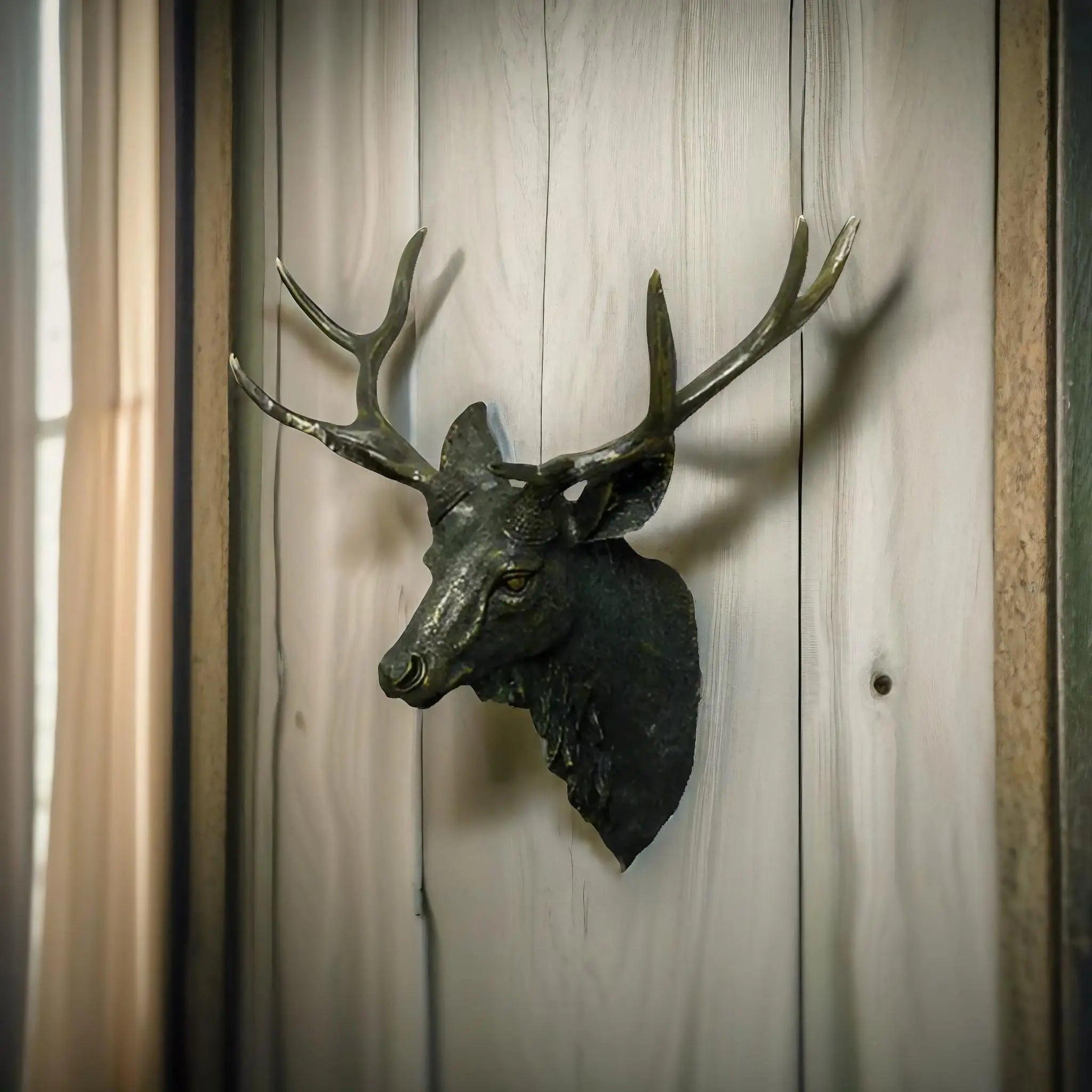 Modern Faux Deer Head Wall Mount – 3D Animal Sculpture for Rustic & Contemporary Deco